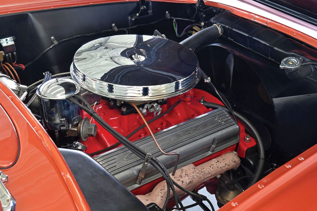 Đấu giá xe hiếm Copper Corvette C1