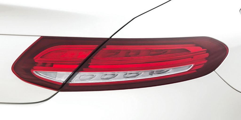 So sánh ba anh em nhà Mercedes Coupe: E-Class, C-Class và S-Class