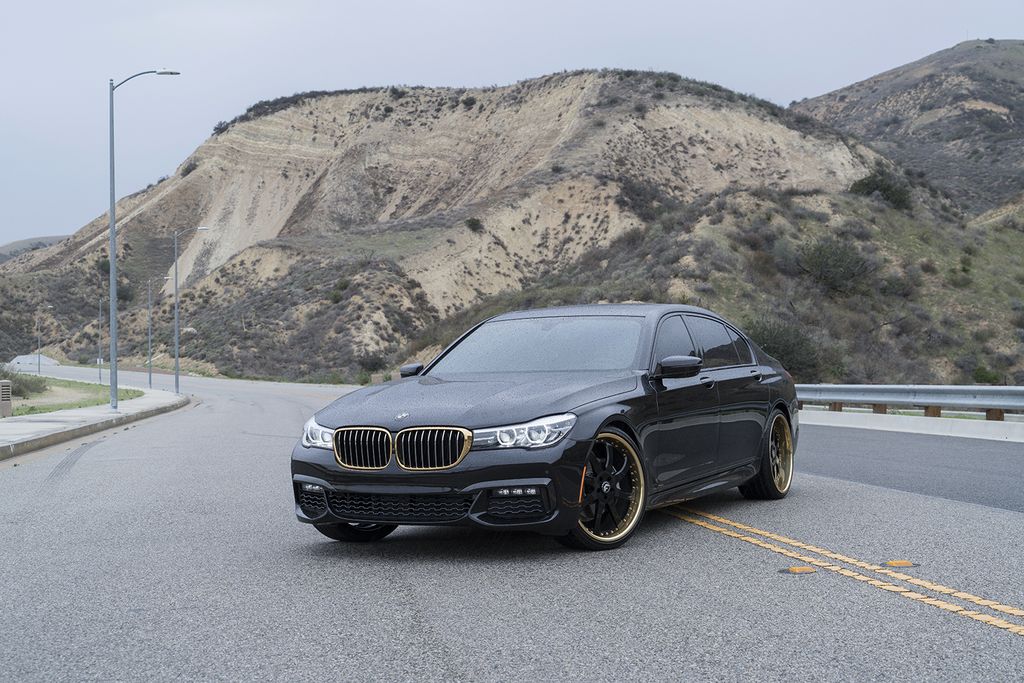 Chủ sở hữu BMW 7-Series chọn la-zăng Forgiato Quattresimo để tăng tính độc quyền