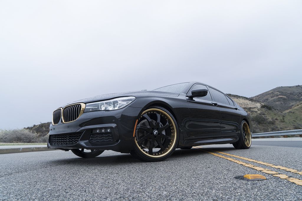 Chủ sở hữu BMW 7-Series chọn la-zăng Forgiato Quattresimo để tăng tính độc quyền