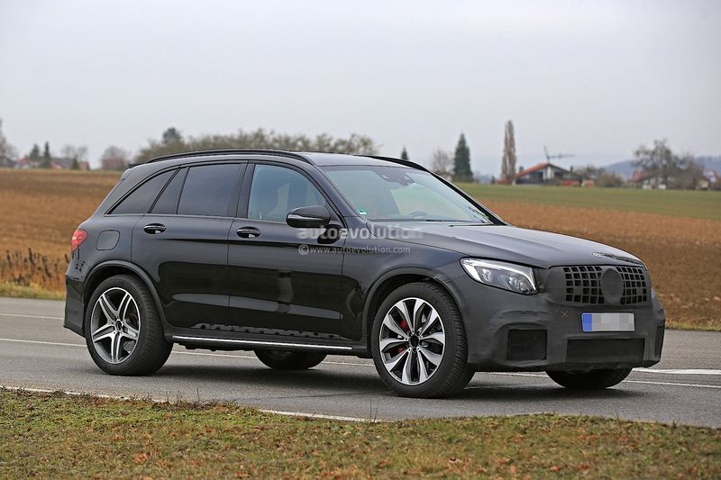 Mercedes-AMG GLC63 2017 sẽ mạnh hơn C63 phiên bản hiện tại