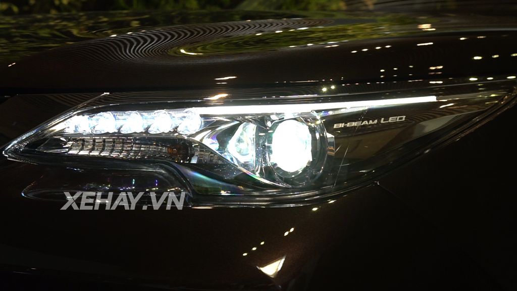 Toyota Fortuner 2017 chính thức chào bán, giá từ dưới 1 tỷ đồng