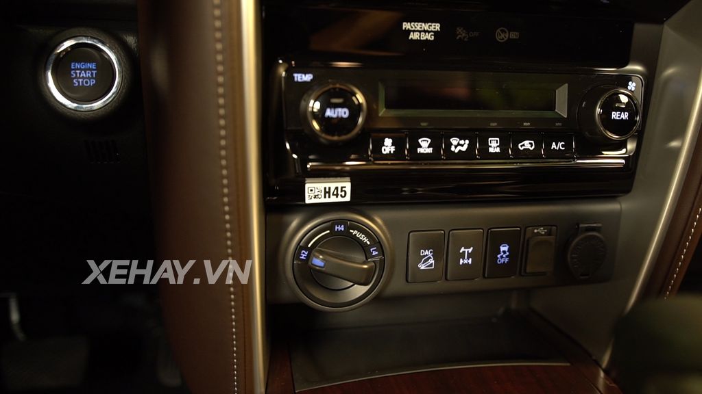 Toyota Fortuner 2017 chính thức chào bán, giá từ dưới 1 tỷ đồng