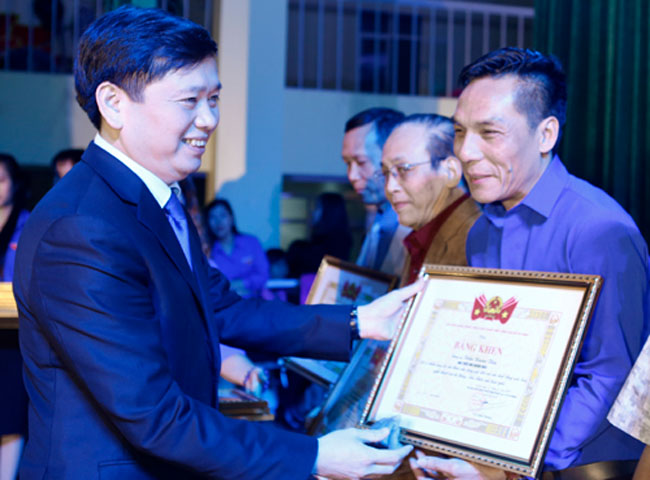 Tuyên dương 30 nhạc sĩ có nhiều sáng tác cho thiếu nhi