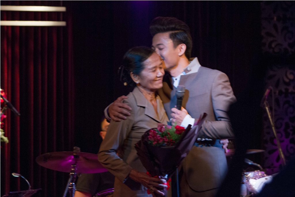 Bốn chuyện tình được kể trong đêm nhạc của Quý Bình