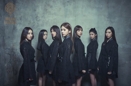 Nhóm nhạc nữ mới toanh của Kpop ra mắt với concept kinh dị