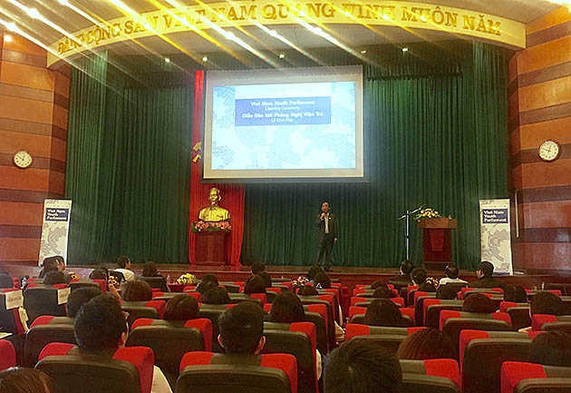 100 sinh viên trẻ xuất sắc sẽ được trở thành “Nghị sĩ trẻ”