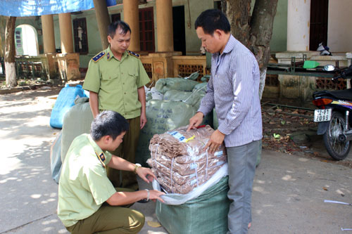 Kiên quyết ngăn chặn hàng lậu, hàng giả