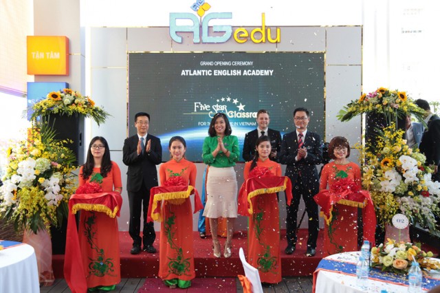 Tập đoàn Giáo dục Atlantic khai trương Atlantic English Academy đạt chuẩn 5 sao đầu tiên tại Việt Nam