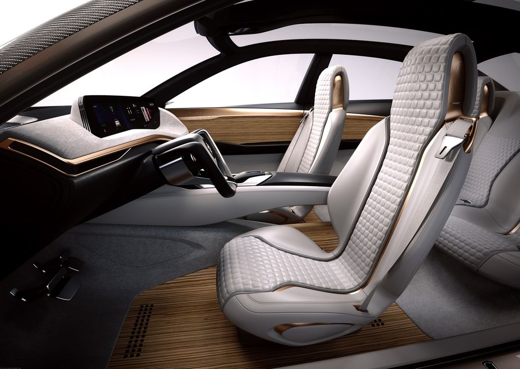 Nissan Vmotion 2.0 concept có thể là phiên bản xem trước của Altima tiếp theo