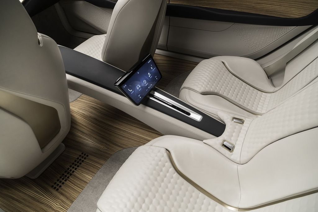 Nissan Vmotion 2.0 concept có thể là phiên bản xem trước của Altima tiếp theo
