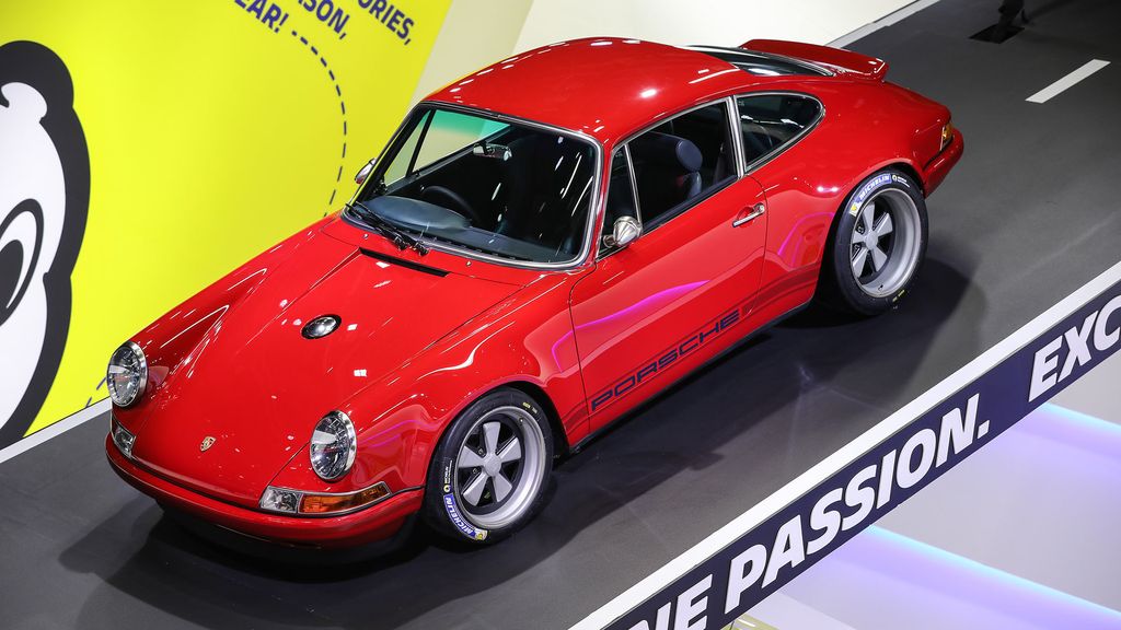 Chiêm ngưỡng hai chiếc Porsche 911 tuyệt đẹp tại Detroit