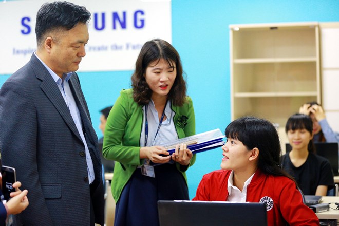 Samsung tài trợ phòng học và thực hành tại Đại học Thủy lợi