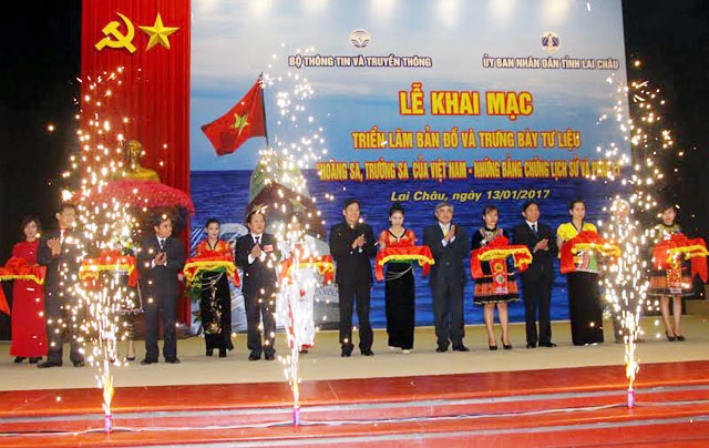 Triển lãm bản đồ, tư liệu về Hoàng Sa và Trường Sa của Việt Nam