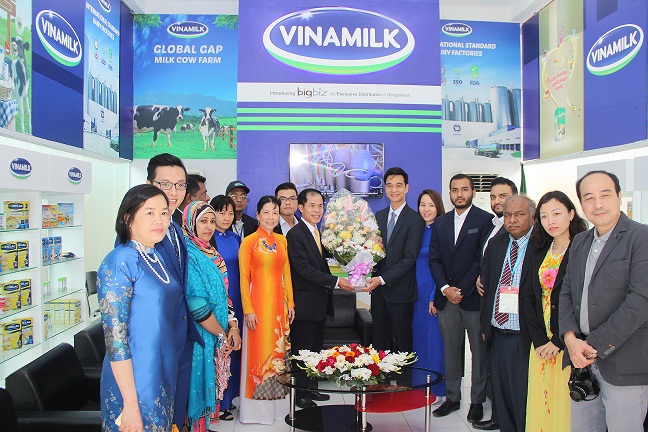 Khởi động năm mới 2017, Vinamilk chính thức có mặt tại Banglades