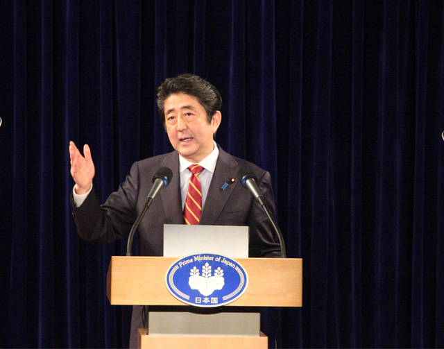 Thủ tướng Nhật Bản Shinzo Abe nói về an ninh hàng hải và TPP tại Việt Nam