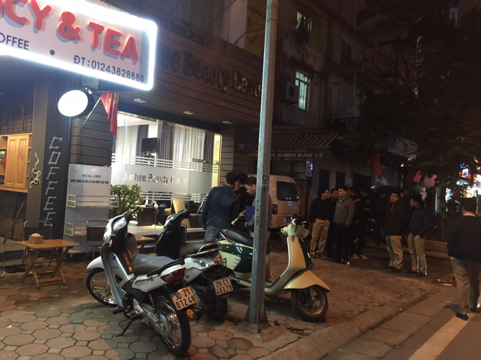 Hà Nội: Nổ súng bắn nhau trên phố Phan Bội Châu, khiến nhiều người hoảng sợ