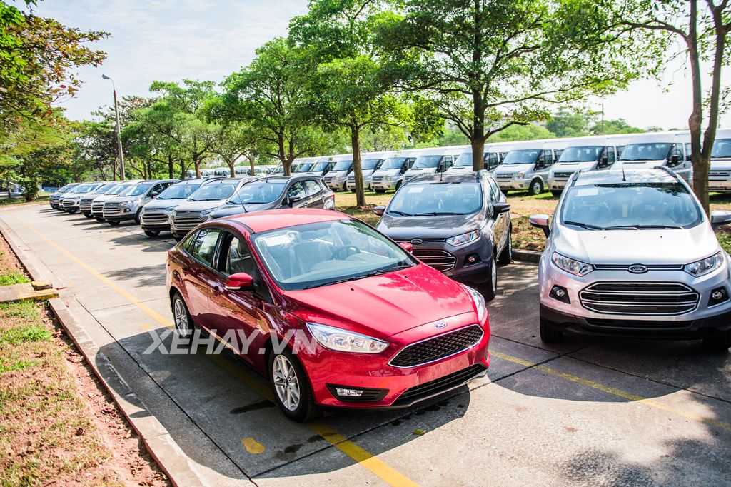 Doanh số bán hàng năm 2016 của Ford đạt kỉ lục với gần 30.000 xe