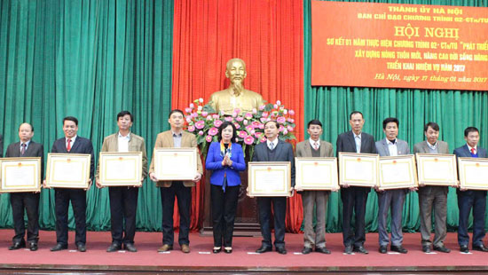 Hà Nội phấn đấu có 80% số xã đạt chuẩn NTM vào năm 2018: Nhiệm vụ khả thi!