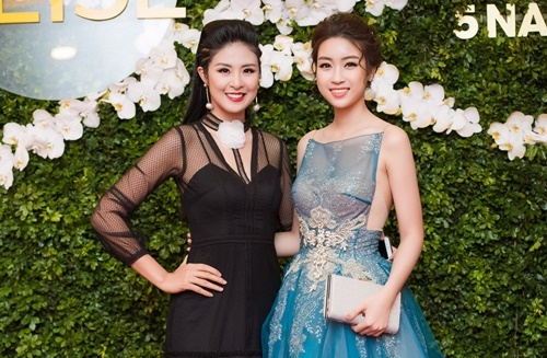 Hai nàng Hoa hậu Ngọc Hân - Mỹ Linh đối lập phong cách