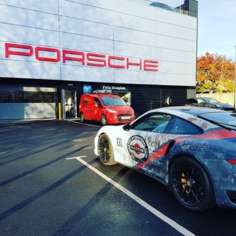 Xuất hiện thêm một chiếc Porsche độ theo phong cách 