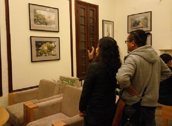 Giữ ký ức và tình yêu Hà Nội qua những bức ký họa đầy cảm xúc