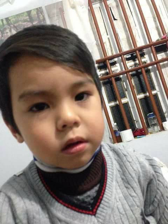 Bắc Ninh: Bé trai 4 tuổi mất tích sau 2 ngày, được tìm thấy dưới mương nước