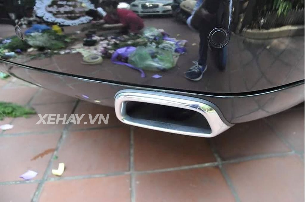 Chi tiết Rolls Royce Phantom EWB Series II của đại gia Hải Dương