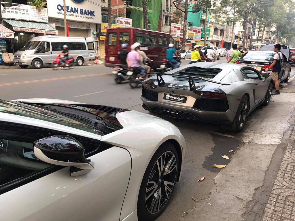 Lamborghini Aventador 
