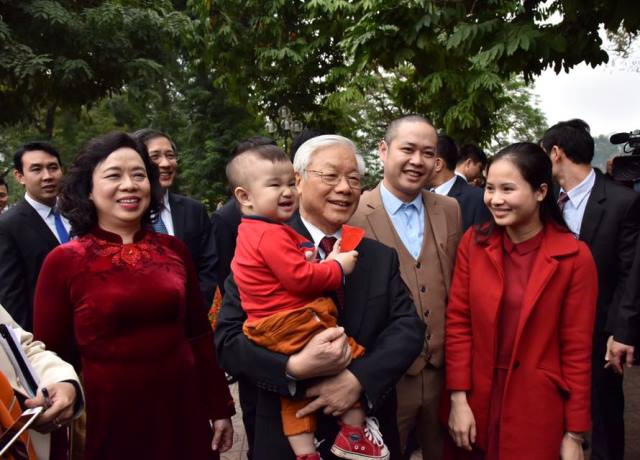 Tổng Bí thư Nguyễn Phú Trọng thăm, chúc Tết Đảng bộ, chính quyền và nhân dân TP Hà Nội