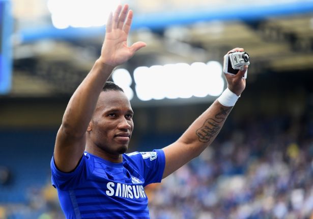 Drogba từng bị phạt vì ngồi toilet quá lâu