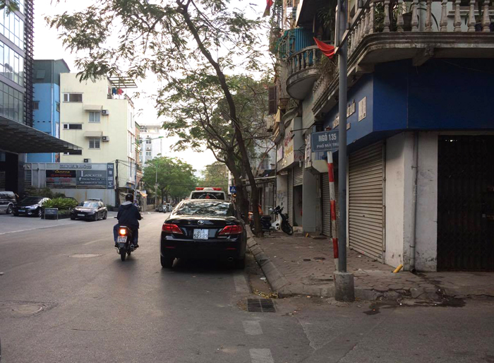 Hà Nội: 3 người bị đánh oan sau vụ trộm xe SH trên phố Núi Trúc