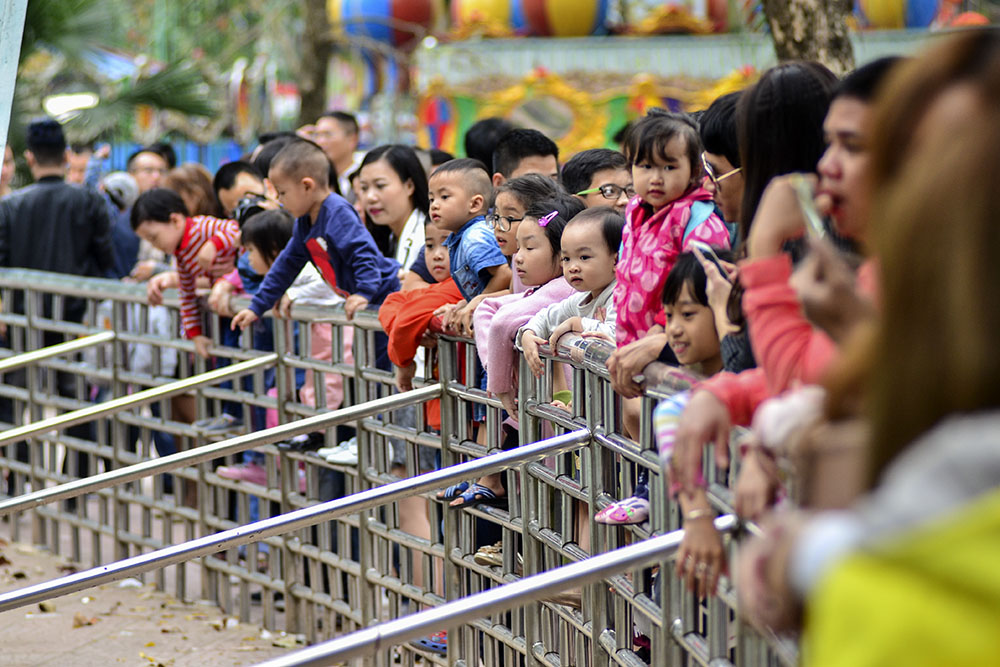Hà Nội: Các điểm vui chơi nhộn nhịp khách du xuân ảnh 10