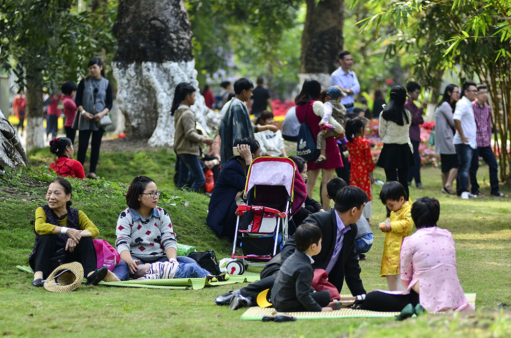 Hà Nội: Các điểm vui chơi nhộn nhịp khách du xuân ảnh 14