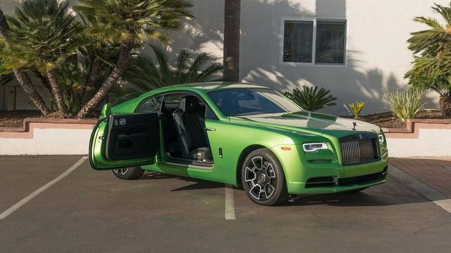 Ngắm Rolls-Royce Wraith Java Green có giá lên tới 9,36 tỷ VNĐ