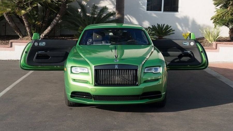 Ngắm Rolls-Royce Wraith Java Green có giá lên tới 9,36 tỷ VNĐ