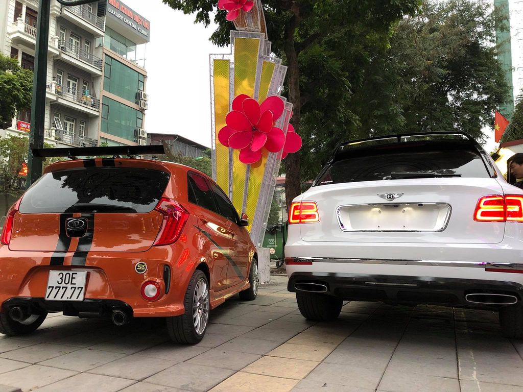 Chiêm ngưỡng Kia Morning biển khủng độ cực chất của tay chơi Hà Nội