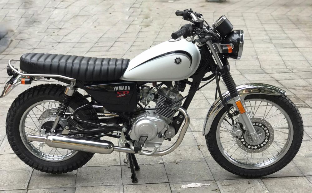 Hà Nội: Yamaha YB125 SP 2017 đầu tiên được độ scrambler có giá 51 triệu đồng