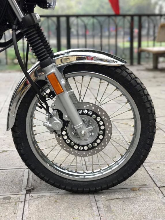 Hà Nội: Yamaha YB125 SP 2017 đầu tiên được độ scrambler có giá 51 triệu đồng