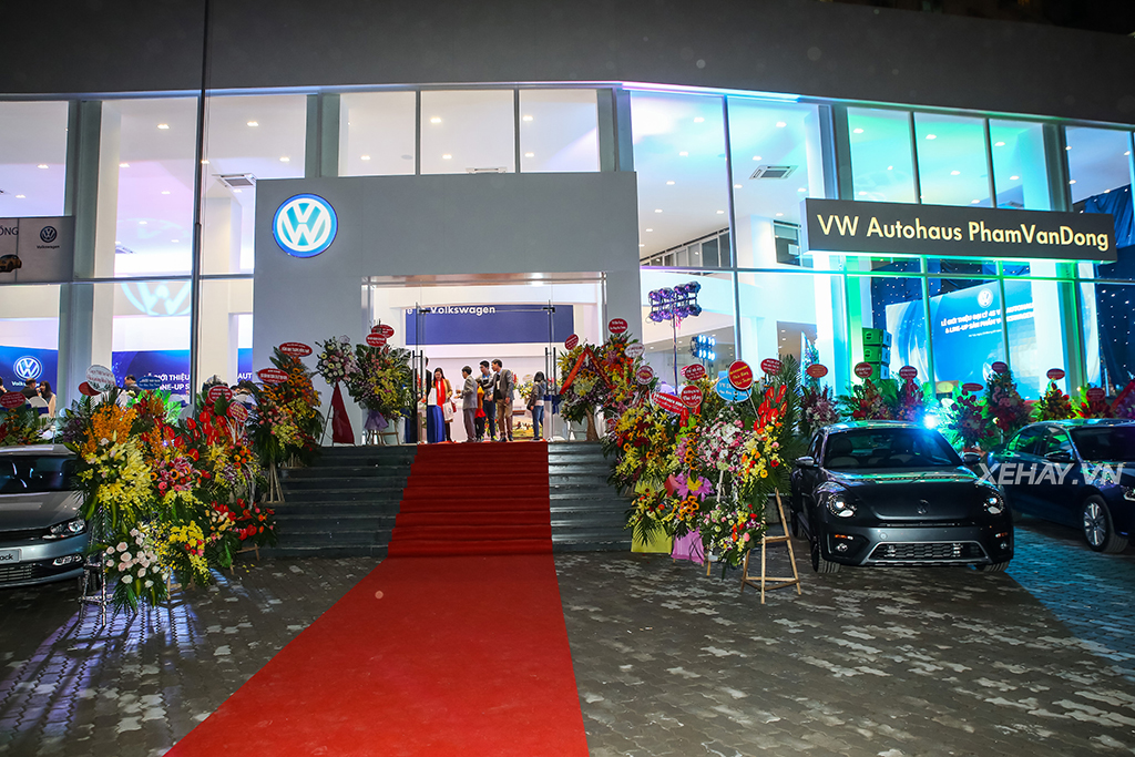 Khai trương 4S VW AutoHaus Phạm Văn Đồng - đại lý lớn nhất của Volkswagen tại Việt Nam