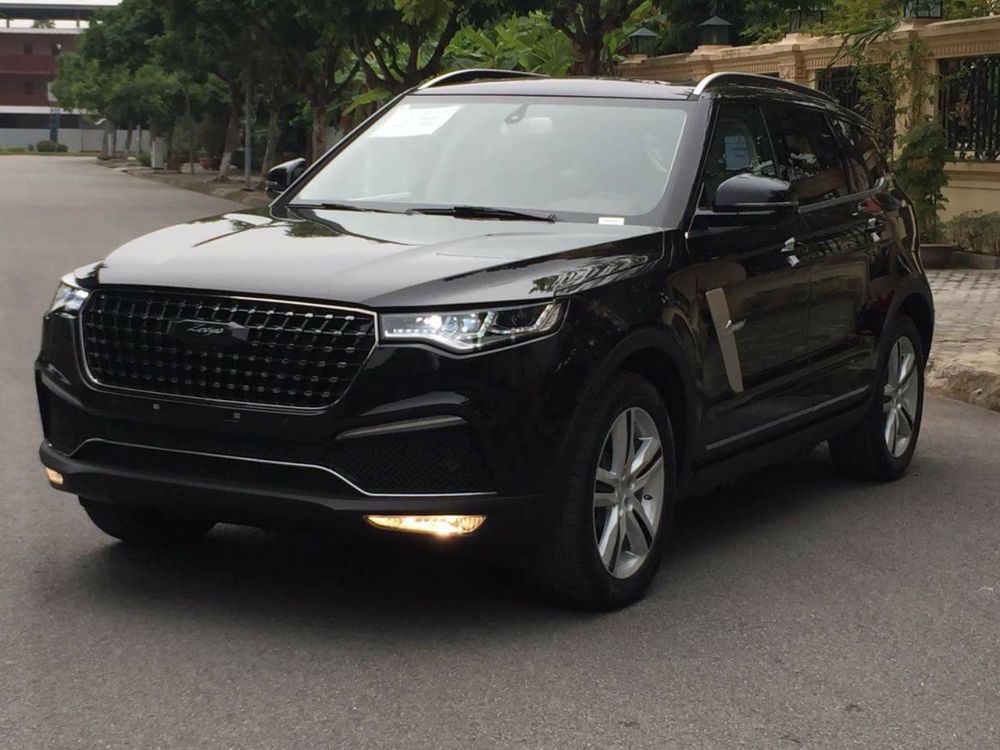 SUV 5 chỗ Zotye Z8 2018 nhập khẩu từ Trung Quốc có giá chỉ 728 triệu đồng tại Việt Nam