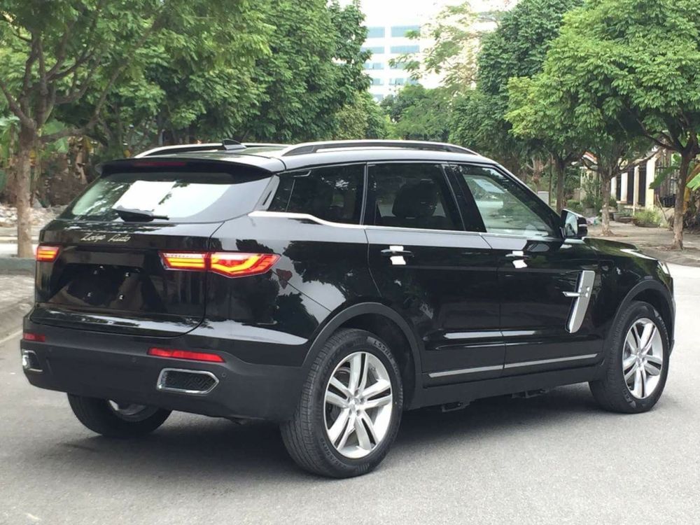 SUV 5 chỗ Zotye Z8 2018 nhập khẩu từ Trung Quốc có giá chỉ 728 triệu đồng tại Việt Nam