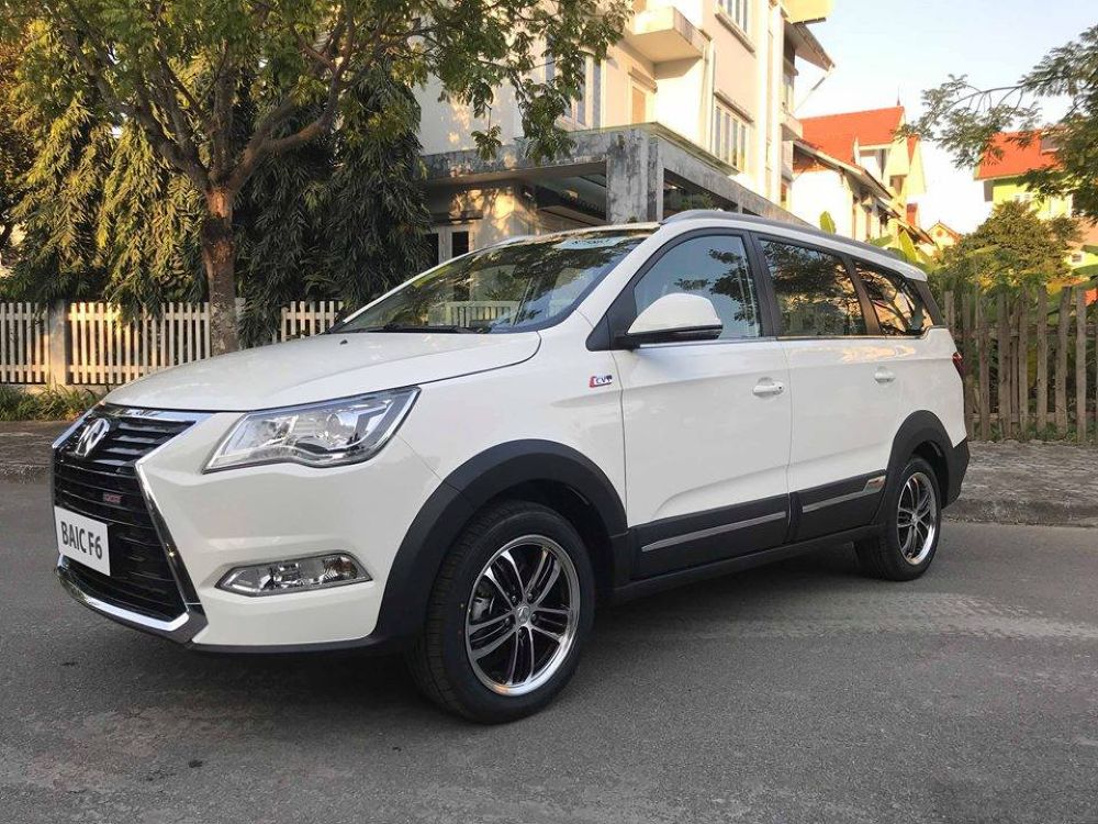 BAIC F6 - MPV Trung Quốc chỉ có giá 588 triệu đồng, về Việt Nam cạnh tranh với Toyota Innova