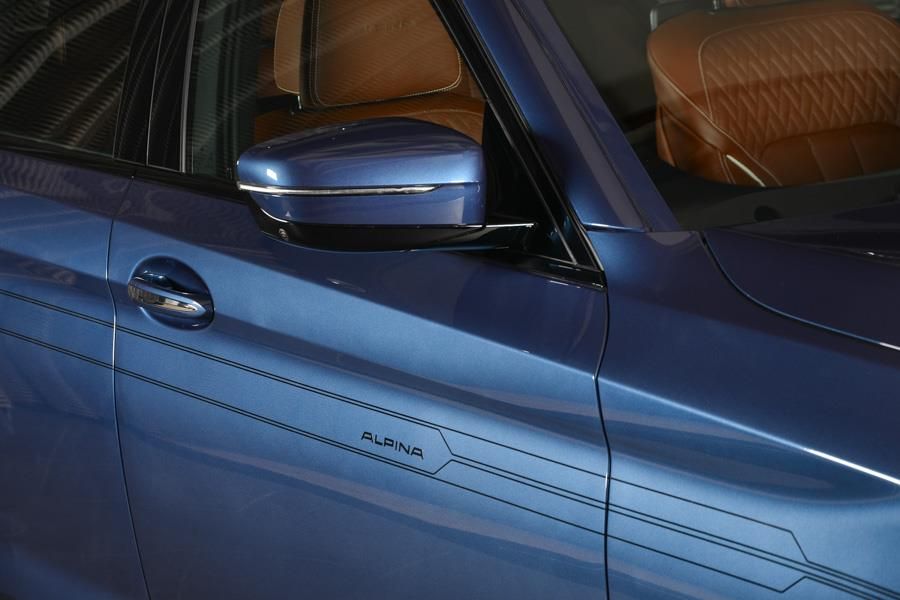 B5 Bi-Turbo - chiếc xe bứt tốc nhanh nhất của Alpina đang được trưng bày tại Abu Dhabi