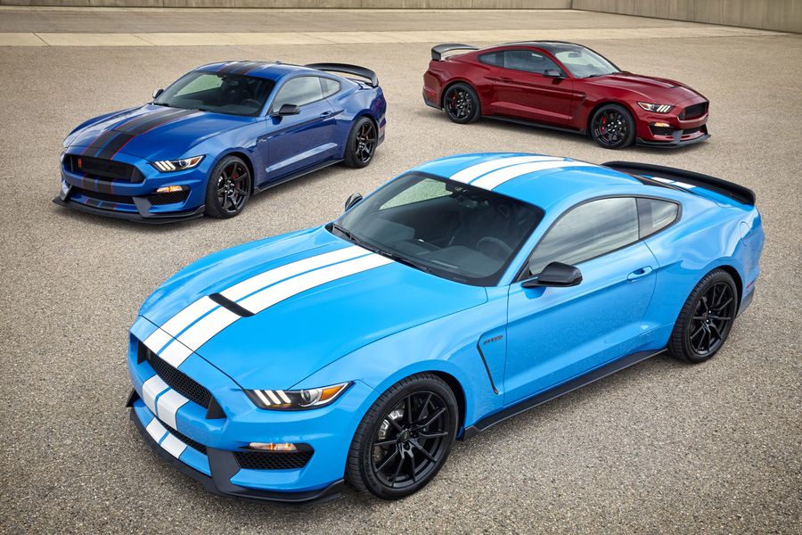 Ford Mustang Shelby GT500 2019 sẽ ra mắt tại Triển lãm Chicago 2018