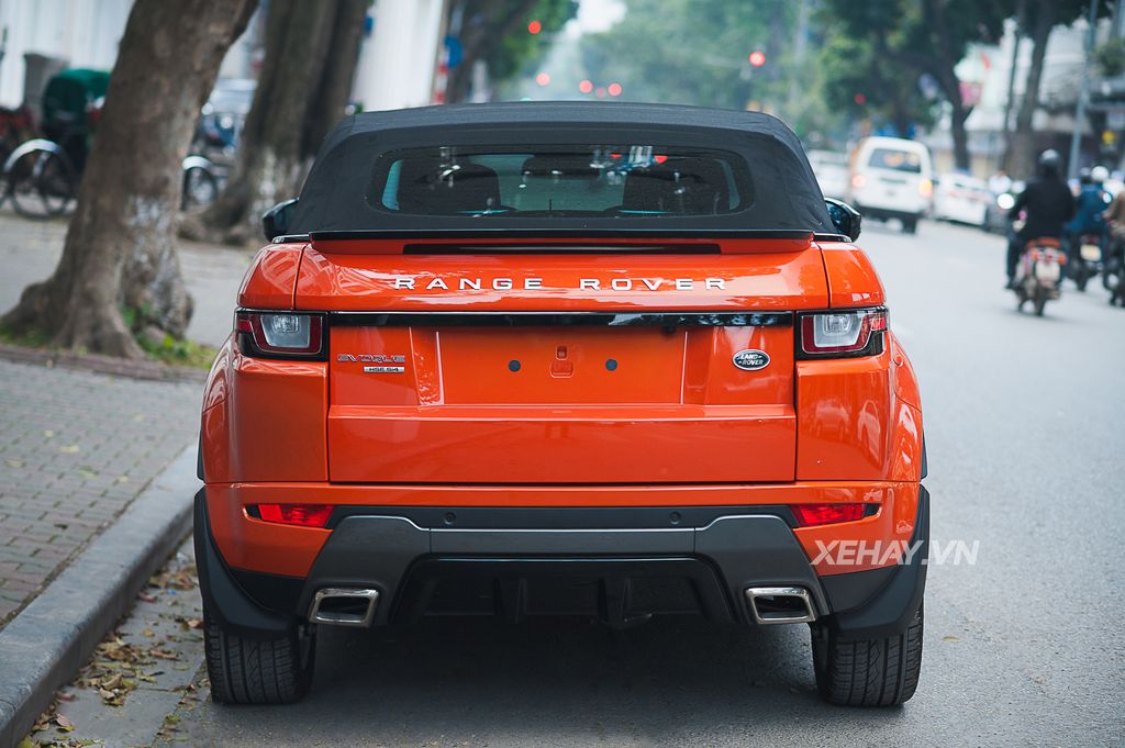 Chiêm ngưỡng Range Rover Evoque Convertible màu độc nhất Việt Nam của nữ biker Hà thành