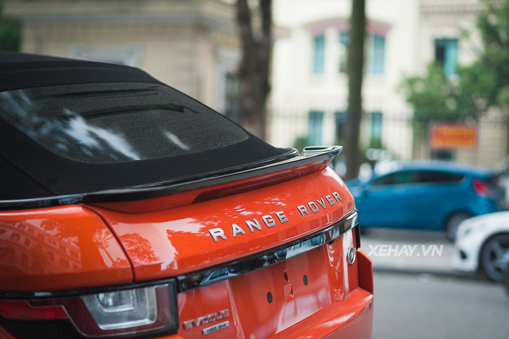 Chiêm ngưỡng Range Rover Evoque Convertible màu độc nhất Việt Nam của nữ biker Hà thành