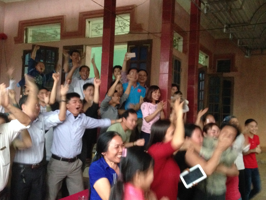 Quê hương thủ môn Bùi Tiến Dũng: Vỡ òa trong niềm hạnh phúc...!