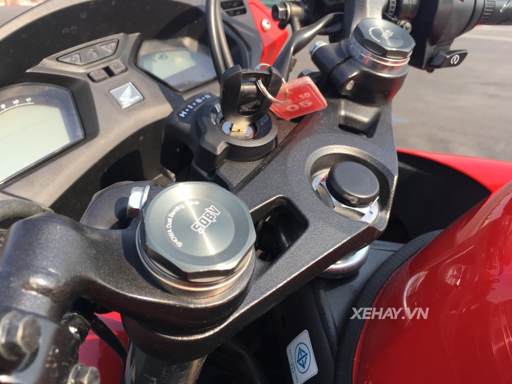 Chiêm ngưỡng vẻ đẹp của mô tô thể thao Honda CBR650F 2017