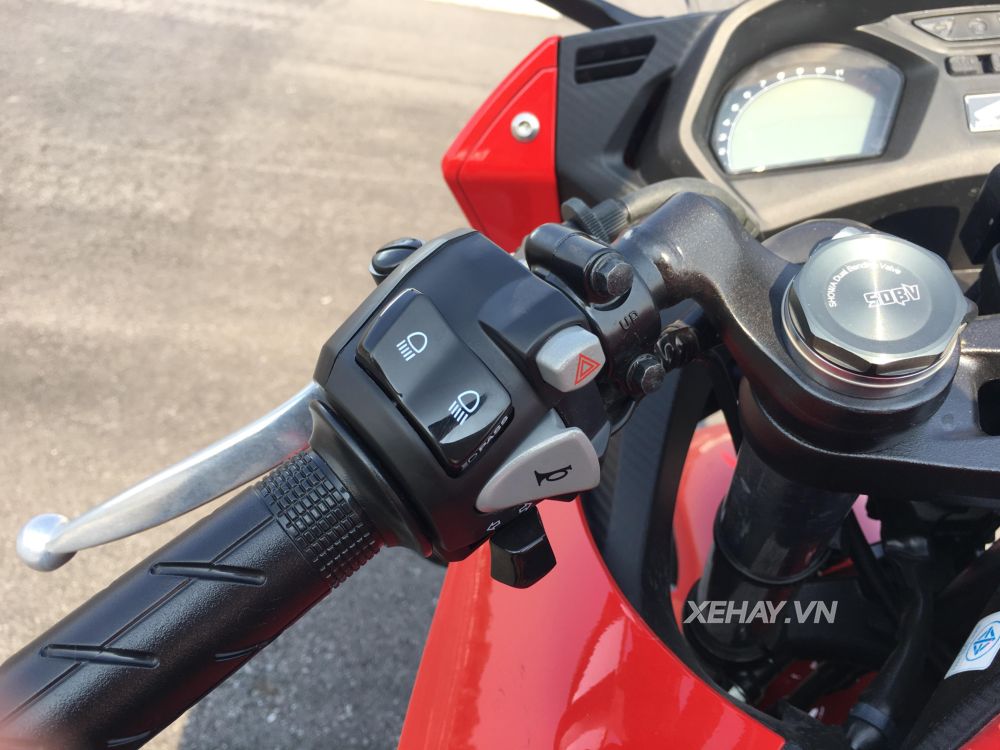 Chiêm ngưỡng vẻ đẹp của mô tô thể thao Honda CBR650F 2017